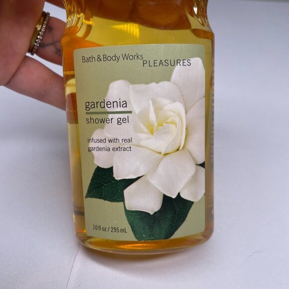 Bath & Body Works Pleasures Gardenia Shower Gel 10 oz Retired Discontinued - Picture 2 of 4